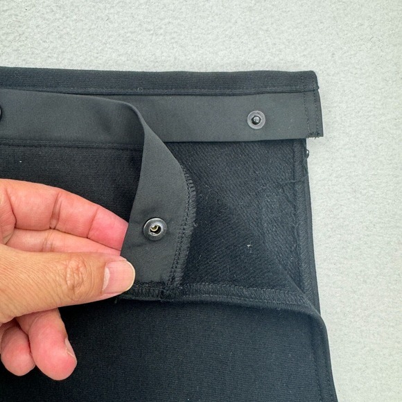 Alo Yoga Legend Snap Pants Womans S Black Retail $138 Limited Edition Elastic - Picture 8 of 11